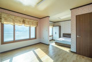 Ganghwado Pension Riverside - Incheon - 1