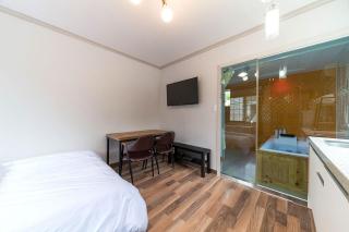 Gapyeong Ohneulharu Spa Pension Pet friendly - Gapyeong - 6
