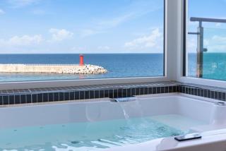 Gangneung Gugu Spa Pension - 6