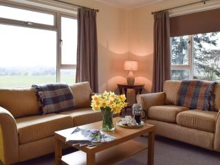 Roundhill - Eydon - 7