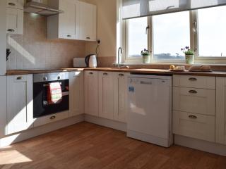 Roundhill - Eydon - 3