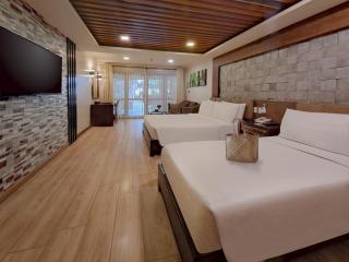 Red Coconut Beach Hotel Boracay - 2