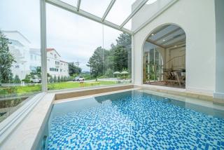 Gyeongju Casa Mellow Kids Pool Villa - Gyeongju - 4