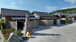 Gyeongju Narigil Hanok Ocher Pool Pension - 7