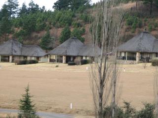 Fairways Holiday Accommodation - Drakensberg Garden - 8