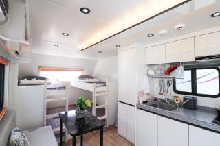 Yokjido Tourist Farm Caravan Camping Site - Tongyeong - 2