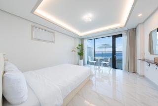 Gangneung Way Blue Spa Pension - 8