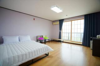 Bada Jeonmang With Hill Pension - Buan - 5