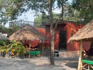 La plage de kampot by lee & hap guest house - 0