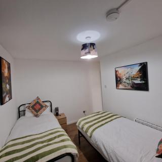 Sherwood Hillside 2B - Perfect getaway - Nottingham - 5