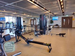 Beautiful 1BR in Emaar Beachfront with Private Beach Access - Dubai - 6