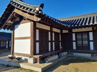 Cheongbaek Hanok Pension - 8