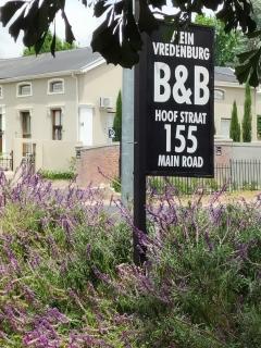 Klein Vredenburg Guesthouse - Paarl - 7