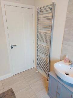 Your Cozy Home Away From Home - Ballynahinch - 6