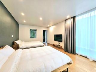 You are Suite Pool Villa - 2