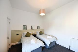 The Fairlie Suite No2 - 3