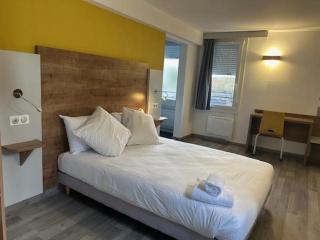 Val Hôtel Montbéliard Sud - Valentigney - 9