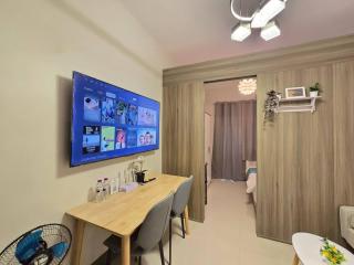 1BR Unit Condotel w Balcony FAME Residences #FM62 - Manila - 9