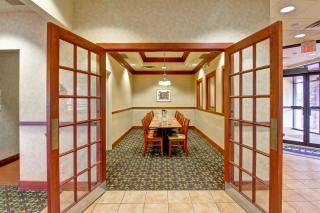 Best Western Plus Toronto North York Hotel & Suites - 5