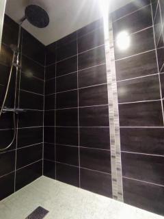 Gîte avec Spa et Sauna Privatif - 4