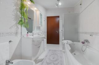 Casa di Iaio - 90 m2 apt with Free Wi-Fi, Netflix, Home Cinema & Parking - Gorizia - 6