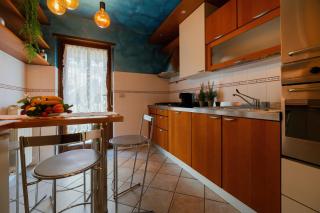Casa di Iaio - 90 m2 apt with Free Wi-Fi, Netflix, Home Cinema & Parking - Gorizia - 9