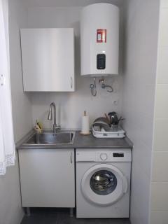 Habitación con balcón centro Bilbao zona artística - Bilbao - 1