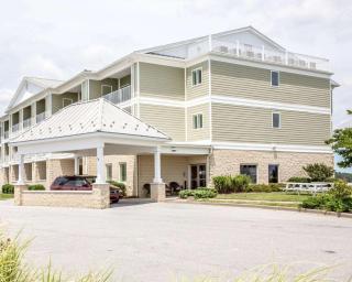Island Inn & Suites, an Ascend Collection Hotel - 9