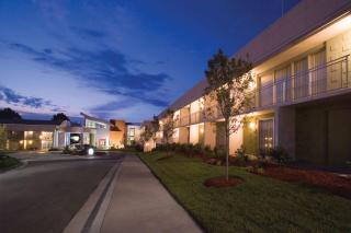 Oasis Hotel & Conv. Center, Ascend Hotel Collection - Springfield - 9