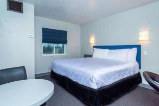 Studio Z, Ascend Hotel Collection - Saint Robert - 6