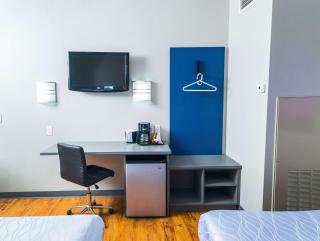 Studio Z, Ascend Hotel Collection - Saint Robert - 2