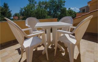 Stunning Apartment In Orebic With Sauna - Orebić - 4