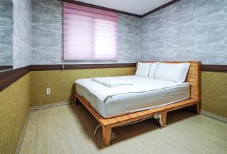 Page Pension - Inje - 4
