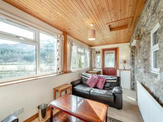 Stonefield Farm Cottage - Benmore - 8