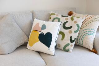 UrbanHomes - Cozy Spacious Exceptional Studio in Heart of Dubai at JVC - Dubai - 8