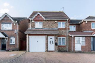 3-Bed Sanctuary, Free Parking - Barking Riverside - 9