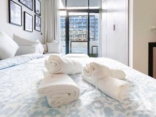 Meydan Bliss Luxurious Studio with Private Balcony - Dubai - 0