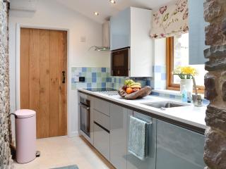 Bramble Cottage Mountain Retreat - Twyn Llanan - 2