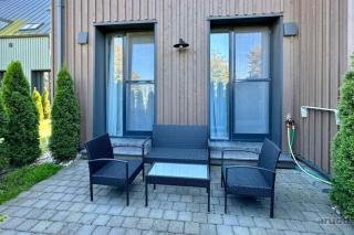 Vaivorykstes Namai with Heated Pool by Hostlovers - Palanga - 1
