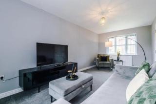 House 3 Bed Sleeps 6 -Pets Ok -Patio -Free Parking - Manchester - 8