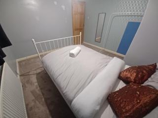 The Rushdon - Stifford - 8
