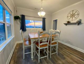 5 BR beachfront townhome with personal sunrise views - Carolina Beach - 3