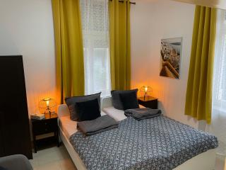 Schönes Apartment am Rhein - Zentral - 2