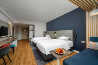 Holiday Inn Express Jiangmen Jianghai by IHG - Jiangmen - 9