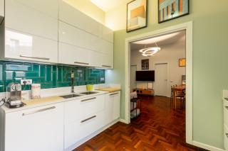 Cairoli Suite e Garage - 4