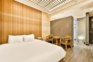 Yangsan Mulgeum September Hotel - Yangsan - 2