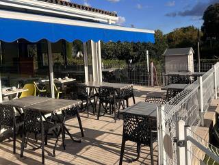 Sure Hotel by Best Western Nimes Est - Nîmes - 7