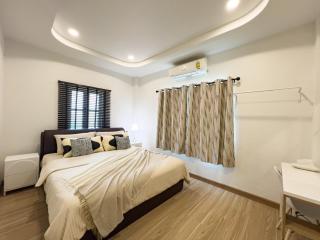 4BR Patong Pool Villa, Sleeps 8 - 8