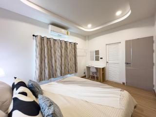 4BR Patong Pool Villa, Sleeps 8 - 6