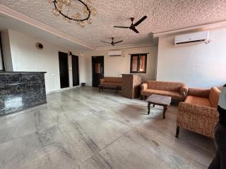 Nazri Hotel - Near Arambol Beach - 8